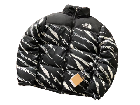 THE NORTH FACE - JACKET