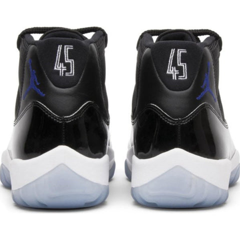 J11 - SPACE JAM