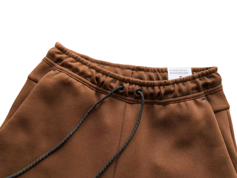 TECH SHORTS – BROWN