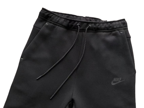 TECH SHORTS – BLACK